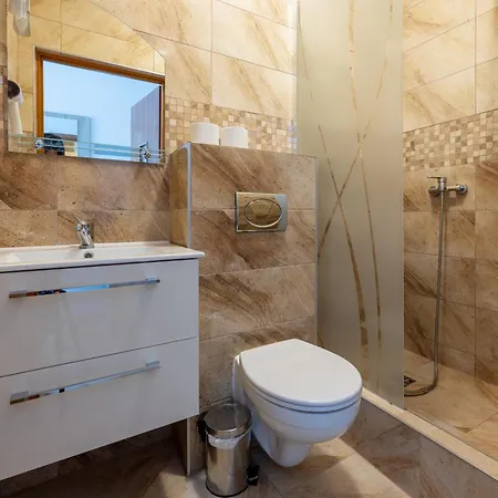 Aqua-chlapowo Privat bolig *
